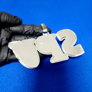 Collar con Colgante de Nombre Personalizado Starspire Jewels, Plata 925 con Moissanita, Diseño de Letra Personalizado con Aspecto de Diamante Completamente Engastado, Lujoso - Product Image 2