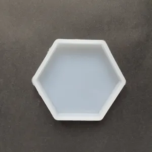 Dessous de verre en pierre classique et de luxe hexagonal personnalisé couleur blanche pour une utilisation maison et hôtel vente nouveaux 2025 produits et accessoires - Product Image 1