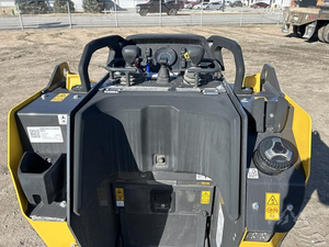 Mini-chargeuse sur chenilles New Holland C314 2024, 24,8 CV, moteur diesel Kubota, chargeuse utilitaire compacte à vendre - Product Image 4