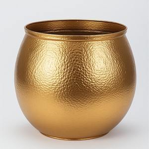 Hosepot antiguo de latón dorado pulido rústico de primera calidad perfectamente diseñado para una elegante decoración de jardín interior de temporada - Product Image 2