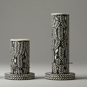 El proveedor indio ofrece candelabro decorativo con patrón floral hecho a mano con incrustaciones de hueso negro - Product Image 2