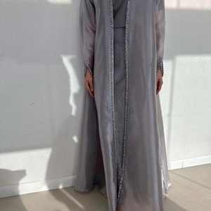 Wholesale Custom Luxury Stylish New Satin Long Dubai Abayas Handmade Silk <b>Kaftan</b> Muslim <b>Women</b> Ruffle Blouse Anti-Wrinkle Prayer - Product Image 3