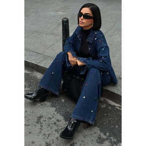 Veste oversize pour femme 10278-08 en jean avec détails en pierre – Confortable et au design unique - Product Image 2