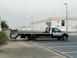 Ford F-Series con Trasmissione Automatica, Motore Diesel Euro 6, 3 Assi, Potenza 400 - 499 CV - Product Image 4