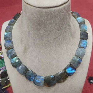 Collier de pierres précieuses et pépites de Labradorite bleue naturelle à facettes unilatérales Perles de pierre fantaisie - Product Image 2