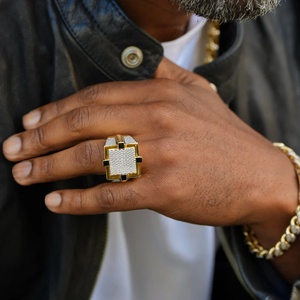 Anillo Hip Hop de Moissanita Chapado en Oro Sólido de 10k con Diamantes Blancos y Negros de Aleación para Hombre - Product Image 2