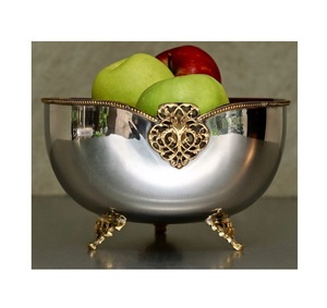 Bol en bois avec poignée en métal design bols à fruits décoratifs en bois accessoires de décoration pour la maison vaisselle faite à la main - Product Image 4
