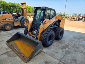 Minicargadora usada al por mayor, MINICARGADORA SV340 con estuche usado, a la venta - Product Image 2