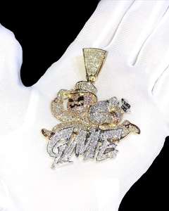 Collar con colgante grabado floral para mujer - Product Image 5