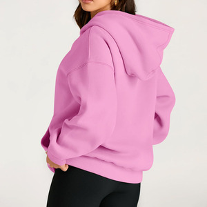 Meilleure vente Sweats à capuche surdimensionnés pour femmes Anti-rides Couleur personnalisée pour l'hiver Sweats à capuche de style urbain pour femme - Product Image 2