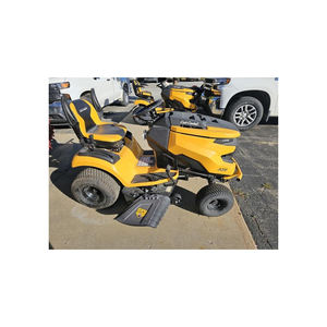 Tracteur de jardin Cub cadet XT2LX42 lames de coupe puissantes performances efficaces conçues pour l'entretien quotidien de la pelouse - Product Image 3