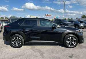 รถยนต์ไฟฟ้า SUV รุ่น BZ4X XLE 4 ประตู ปี 2023 ไมล์น้อย ภายในกว้างขวาง ชาร์จเร็ว พร้อมมอเตอร์คู่เพื่อการเร่งความเร็วที่รวดเร็ว - Product Image 3