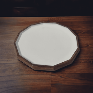 Plateau octogonal en émail blanc personnalisé fabriqué à la main par des artisans indiens Plateau de service en bois de manguier idéal pour servir et décor de cuisine - Product Image 5