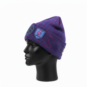 Gorro de Invierno para Mujer, Tejido Acrílico de Alta Calidad, 280 GSM, Tejido Suave y Transpirable, Logotipo de Goma Personalizado, Gorro Jacquard - Product Image 3