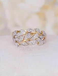 Bague en argent 925 pour femme avec diamant moissanite rond, accessoire de bijouterie magnifique - Product Image 2