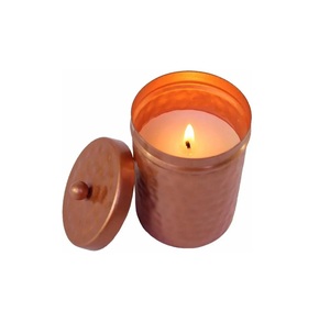 Ensemble de deux bougeoirs en verre faits à la main avec couvercle en or fabricant décoratif grossiste vente directe d'usine en vrac - Product Image 5