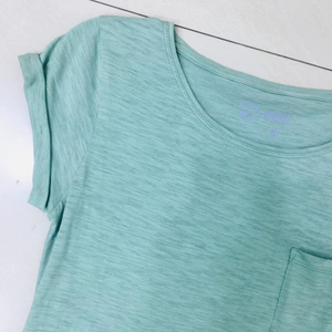 Camiseta Básica de Manga Corta para Mujer, Color Verde Azulado, Algodón, Corte Holgado Informal, con Bolsillo, Personalizable, OEM, ODM, Venta al Por Mayor - Product Image 4