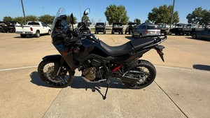 Motocicleta Honda AFRICA TWIN 2025-2026 de Alto Rendimiento, 1083 cc, Motor de 2 Cilindros en Línea, 4 Tiempos, Nueva, Lista para Enviar - Product Image 5