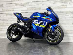 Suzuki gsx r1000rr 2021 - Product Image 6