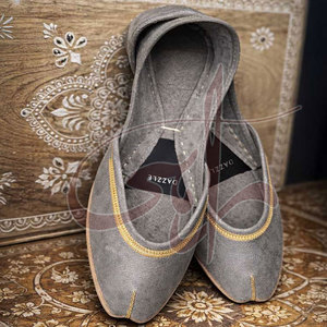 Chaussures Khussa pour femmes de haute qualité, antidérapantes, semelle en cuir, doublure en velours - Fabrication professionnelle, personnalisable, étiquette privée, vente en gros - Product Image 4