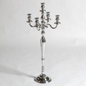 Candélabre élégant en métal argenté avec gouttelettes de cristal pour la décoration de la maison de luxe et la célébration de mariage - Product Image 1