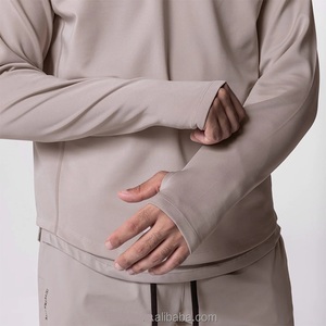 NOUVEAU Sweat à capuche 1/4 zip pour homme, coupe-vent, écologique, léger, avec col montant et passe-pouces, en polyester/coton - Product Image 5