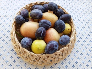 Eco-Friendly Natural Rattan <b>Square</b> <b>Basket</b> Wavy Woven Edges Handmade Storage <b>Baskets</b> Modern Multifunction Design Made Vietnam - Product Image 1