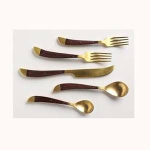 Juego de cubiertos de acero inoxidable con mango de hueso marrón rojizo pulido dorado con logotipo y diseño personalizados de Venta caliente - Product Image 1