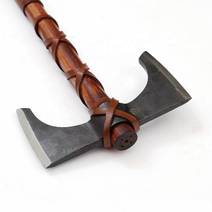 Hacha Tomahawk de acero hecha a mano, hacha de batalla con mango de palisandro y Funda de cuero - Product Image 5