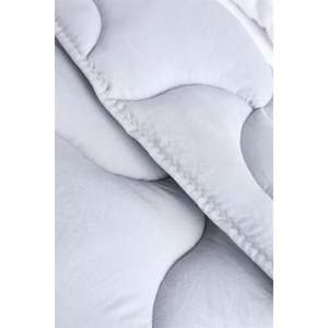 Micro couette double en polyester gris doux avec garnissage en nanofibre 195x215cm, résistante à la décoloration, élégante pour les chambres fraîches - Product Image 2