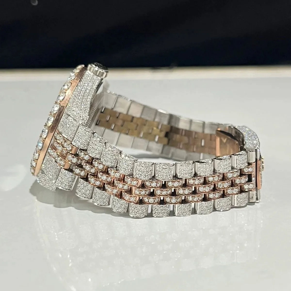 สีโรสโกลด์