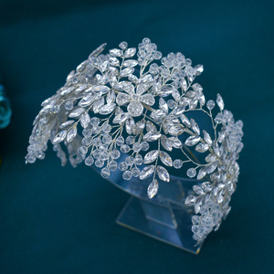 เครื่องประดับศีรษะเจ้าสาวมีดีไซน์ใหม่ด้วยคริสตัลเพชรน้ำงามแบบเข้ารหัส พร้อมที่คาดผมและเครื่องประดับผมแบบแฮนด์เมดหลายชิ้น - Product Image 4