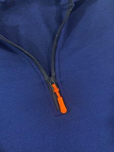 Sudaderas con capucha de bolsillo con cremallera en blanco de algodón 100% con logotipo de color personalizado de alta calidad OEM para hombres - Product Image 2