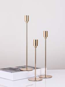 Bougeoir en métal de haute qualité, fait à la main, écologique, design moderne, couleurs et tailles personnalisables, Pâques - Product Image 4