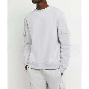 2025 haute qualité Logo personnalisé hommes formation Jogging ensemble gris col rond décontracté Cargo poche grande taille survêtement pour unisexe - Product Image 5