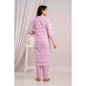 Conjunto de Anarkali Choli con estampado Paisley color lavanda para mujer india, con dupatta y pantalones - Product Image 2