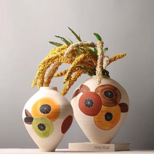 Jarrones de cerámica para flores, soportan diseños florales simétricos, jarrones de cerámica perfectos para realzar estantes, repisas y entradas - Product Image 1