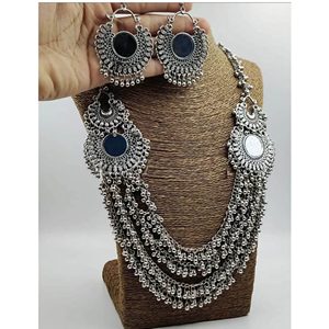 Longue chaîne en alliage avec miroir oxydé pour accessoire de bijouterie élégant pour soirée - Product Image 1