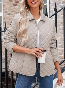 Customizable Women Quilted Jacket Warm <b>Heated</b> Coats Breathable <b>Padded</b> Winter Woven Quilted Jacket OEM Service Puffer Jacket - Product Image 5