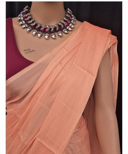 Sari de Estilo Tradicional y Sencillo, Moderno y Elegante, al Por Mayor, al Precio Más Bajo del Mercado, Surat, Gujarat, Prenda Étnica - Product Image 2