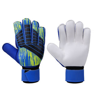 Guantes de portero de fútbol personalizables de látex alemán profesional de 4MM, precio razonable cómodo directo de fábrica de alta calidad - Product Image 5
