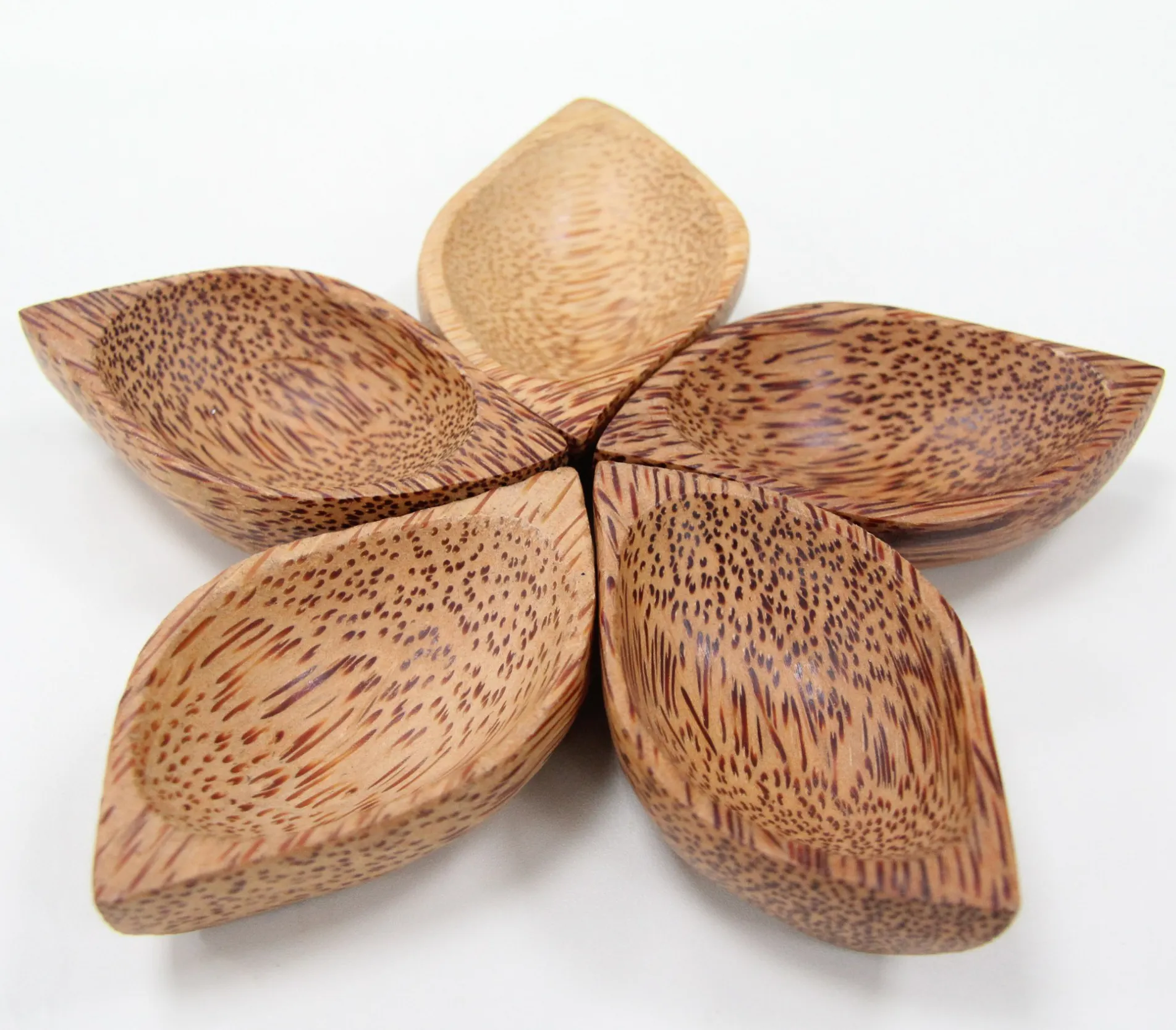 Mangkuk celup kayu kelapa bentuk daun untuk keluarga, perlengkapan dapur bahan ramah lingkungan OEM ODM layanan dari Vietnam inovatif