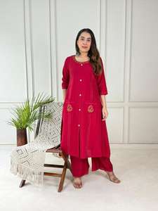 Nouvelle arrivée Vetican Pocket work kurti avec un ensemble de palazzo à cordon en A, tenue ethnique de créateur faite à la main pour femmes, tenue de fête de mariage - Product Image 4