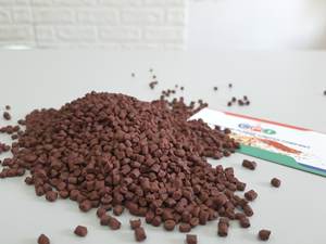 มาสเตอร์แบทช์สีแดงยอดนิยมสำหรับ LDPE + LLDPE หลอดเป่าฟิล์มพลาสติกโทรศัพท์84 918 002 630 - Product Image 4