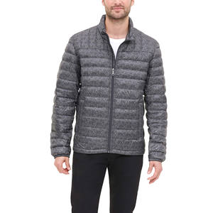 Veste matelassée chaude en tissu personnalisé pour hommes, veste à bulles de style streetwear personnalisée, vêtements d'extérieur décontractés pour tous les jours - Product Image 3
