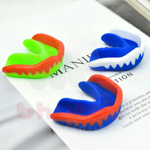 ถุงมือชกมวยน้ำหนักเบาสามารถซักได้อเนกประสงค์มีหลายสีชุดกระเป๋าศิลปะการต่อสู้การต่อสู้การต่อสู้ป้องกันปาก - Product Image 4