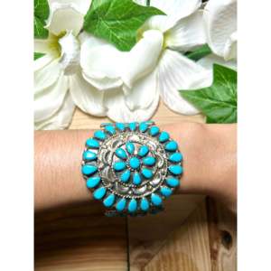 Delia Wauneka Kingman Turquoise & Sterling <b>Silver</b> Fashion <b>Cuff</b> <b>Bracelet</b> Elegant Kingman Turquoise & <b>Silver</b> <b>Cuff</b> for Women - Product Image 5