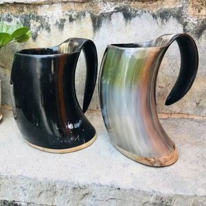 MEJOR CALIDAD CUERNO DE BUFALO TAZA GRANDE Artesanía Pulido Cuerno vikingo Taza Producto de ágata de alta calidad Restaurante Beber - Product Image 1