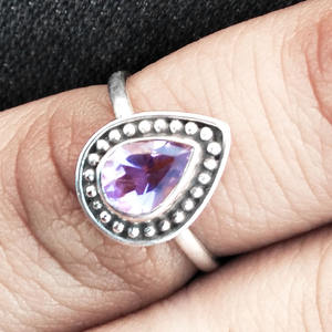 Anillo de piedras preciosas de amatista hecho a mano indio para niñas, joyería de plata de ley 925 hecha a granel, venta al por mayor, anillos de plata fina, joyería - Product Image 1