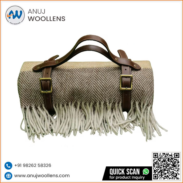 สีน้ำตาลเหลือง